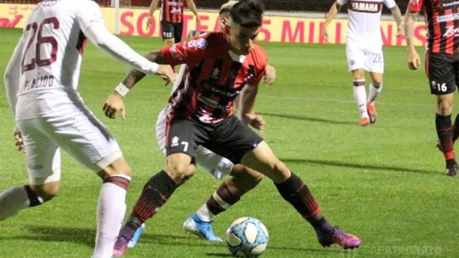 Patronato: Lautaro Comas sufrió un desgarro y tampoco estará ante River