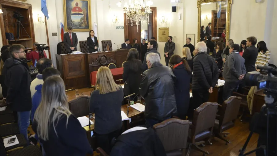 Minuto de silencio en recuerdo de Mario Iturain