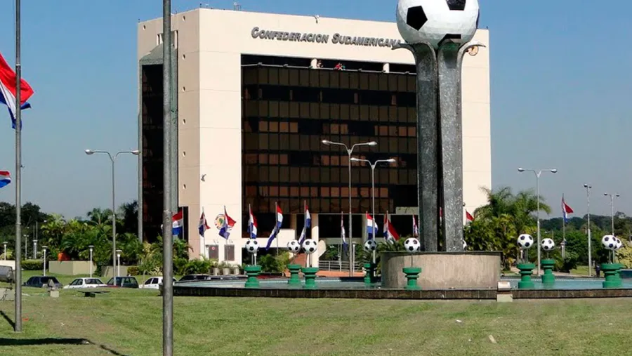 Conmebol programó una reunión para definir la sede de la final de la Copa Libertadores