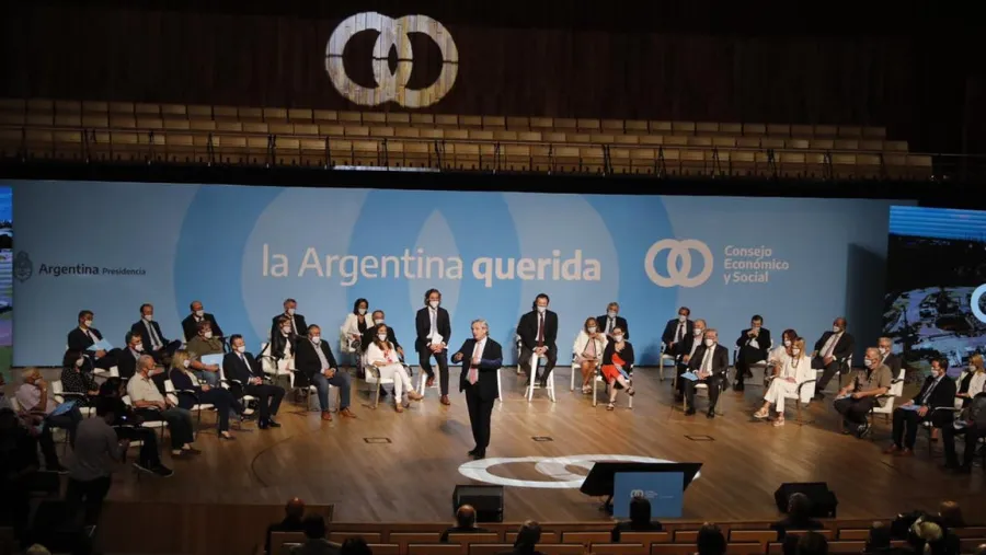 Con una fuerte apelación al diálogo, Fernández presentó el Consejo Económico y Social