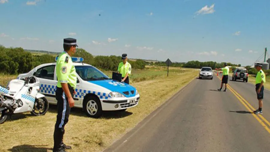 Personal de Seguridad Vial de la Policía trabajó intensamente el fin de semana largo