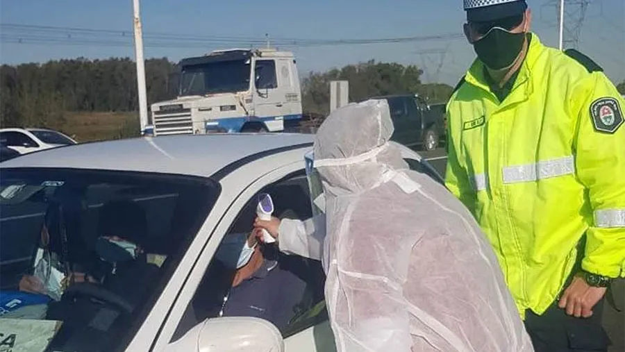 Entre Ríos, Santiago del Estero, Formosa, Catamarca, San Juan, Corrientes, San Luis, La Pampa y Santa Cruz son las provincias que no registraron hasta ayer víctimas fatales por coronavirus. 