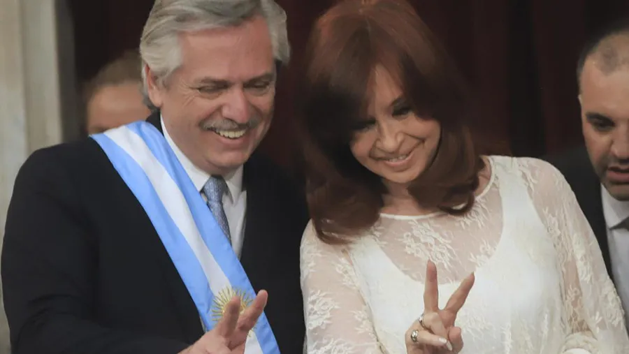 El presidente consultó a la vicepresidenta de su decisión y recibió un respaldo para tratar de mejor las relaciones bilaterales. 