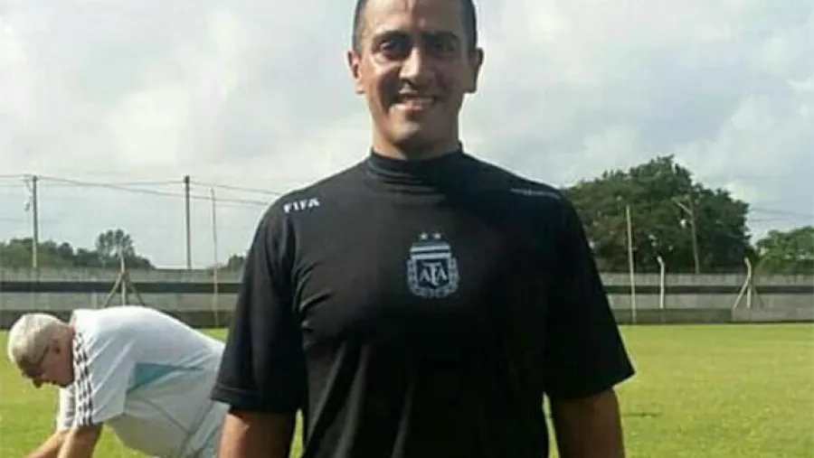 El paranaense Daniel Zamora dirigirá Flandria-All Boys por la Primera Nacional El paranaense Daniel Zamora dirigirá Flandria-All Boys por la Primera Nacional
