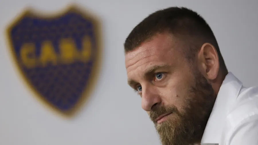 El italiano De Rossi anunció su retiro del fútbol: “En Boca dejo una parte de mi corazón”