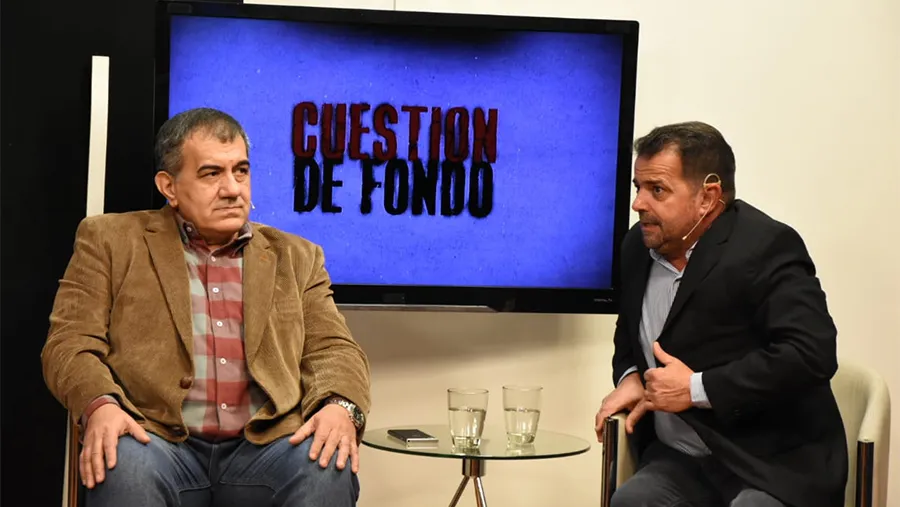 Cáceres y Kneeteman debatieron en el programa Cuestión de Fondo (Canal 9, Litoral), luego de las PASO del domingo.