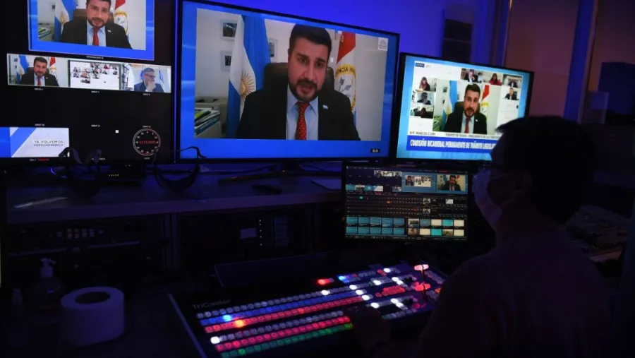 Aval en comisión al DNU que declara esencial el servicio de internet, telefonía y TV paga