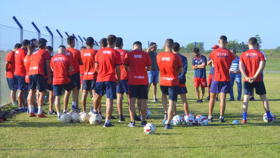 Federal A: Defensores de Pronunciamiento inició la pretemporada con refuerzos y un regreso