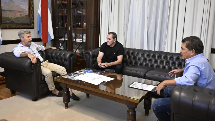 El gobernador recibió a autoridades del Club de Volantes Entrerrianos