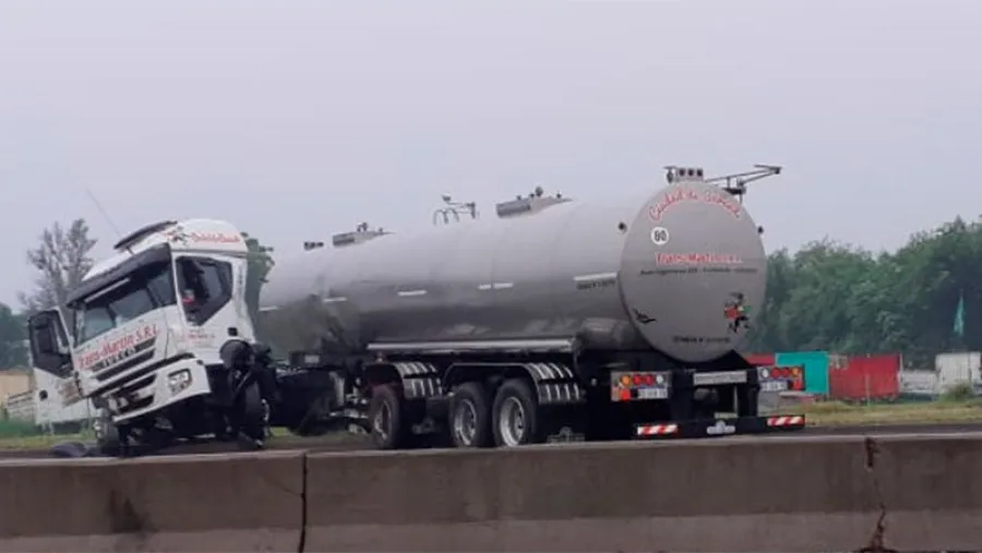 camión cisterna despiste