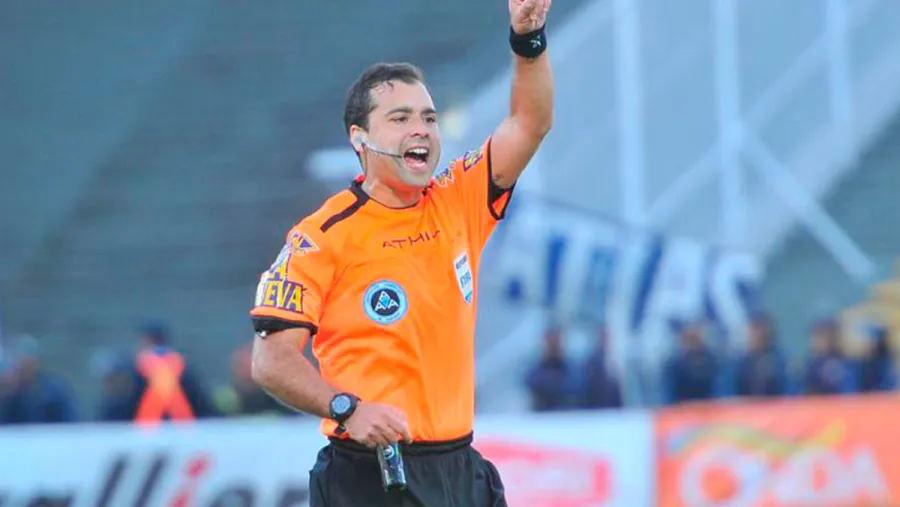 Diego Ceballos, el árbitro designado para Patronato-San Martín de Tucumán