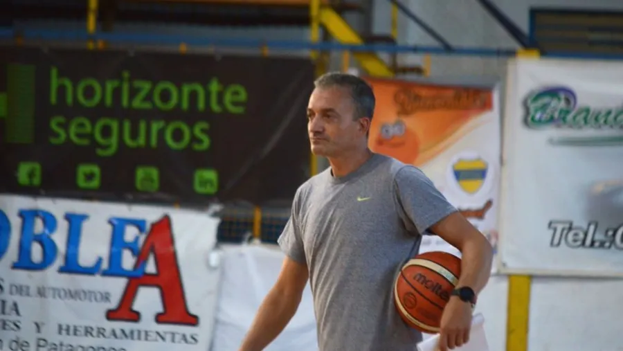 “Los jugadores demuestran compromiso en cada día de entrenamiento”, afirmó Lifschitz