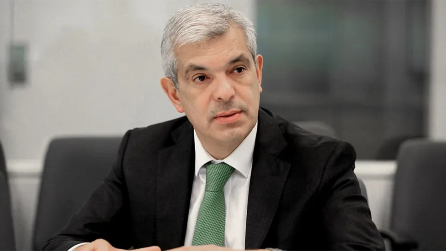 Domínguez dijo que, de cara a noviembre, percibe “un escenario esperanzador” debido a que ahora “la sociedad empezó a mirar el futuro”.