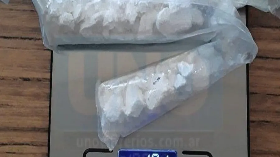Paraná: arrojaron a la cárcel una bolsa con cocaína