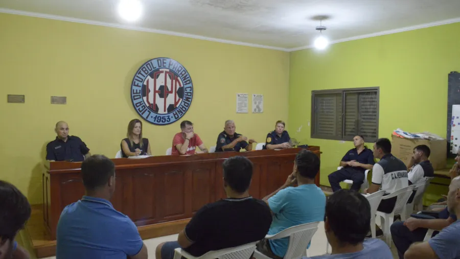 Fútbol: la Liga de Paraná Campaña postergó su actividad por el intenso calor