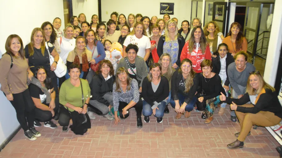 Agrupación Mamis Hockey del Paraná realizó su Asamblea General Ordinaria