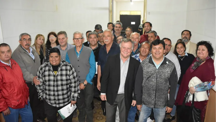 Ligas de fútbol y asociaciones de básquet recibieron aportes