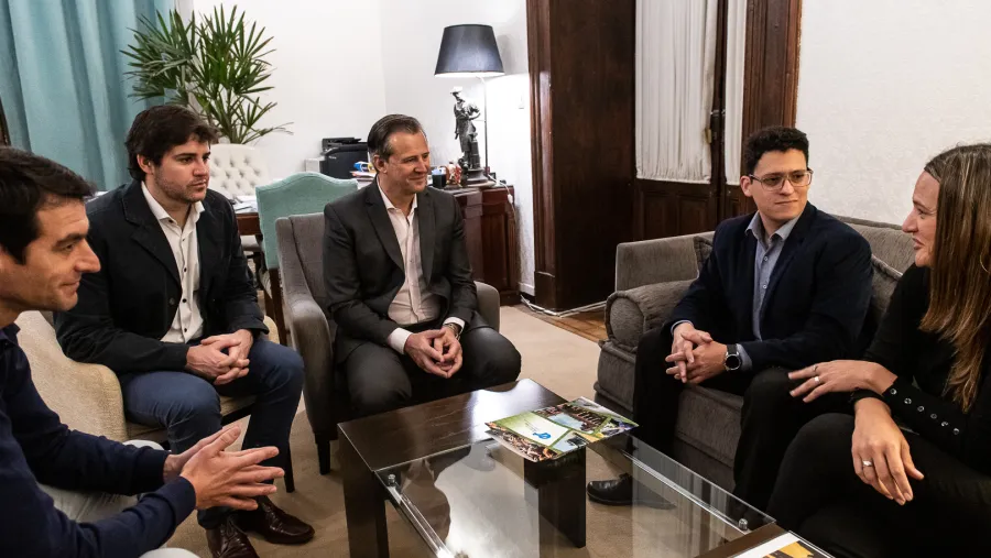 Bahl, Gabás y los empresarios
