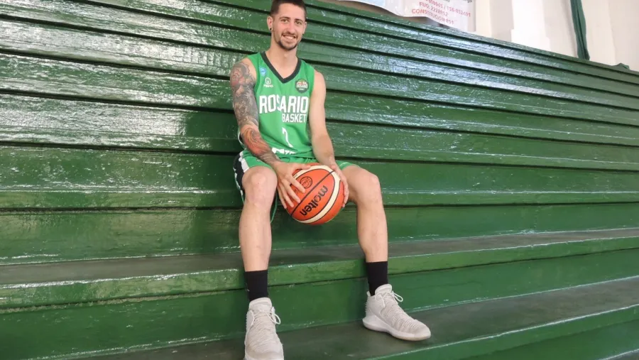 Echagüe anunció el regreso del base Matías Stival