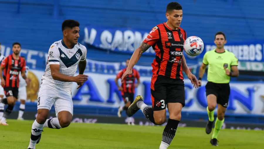 Fútbol: Patronato cayó con Vélez aunque hizo méritos para sumar en Liniers Fútbol: Patronato cayó con Vélez aunque hizo méritos para sumar en Liniers