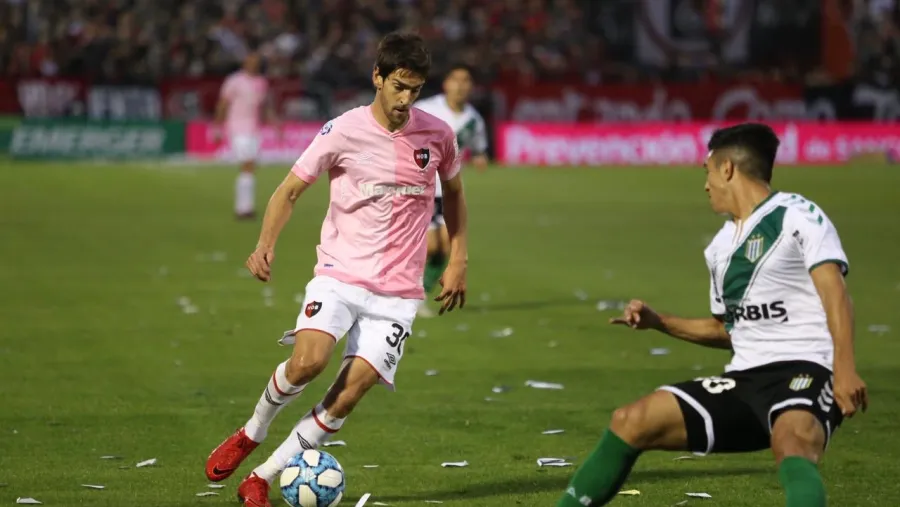 Superliga: Newell’s y Banfield abrieron la novena fecha sin romper el cero