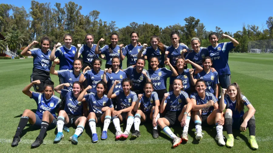 Fùtbol: la crespense Agostina Holzheier inició otra semana con la preselección argentina