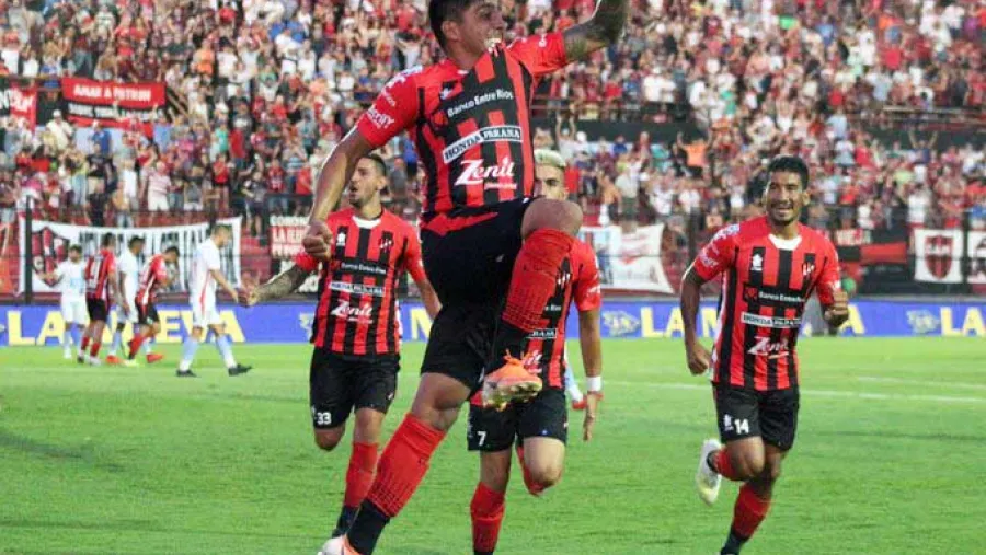 Patronato reaccionó en el complemento y protagonizó un electrizante empate con Arsenal