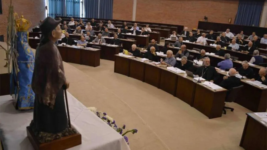 Los obispos elegirán esta semana por votación a la conducción de la Conferencia Episcopal Argentina. Los obispos elegirán esta semana por votación a la conducción de la Conferencia Episcopal Argentina.