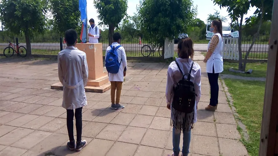 A partir de este lunes se suman 46 escuelas a las 33 que ya existen para las clases presenciales.