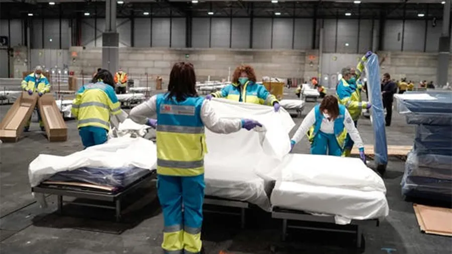 En España hubo 832 muertos por coronavirus en las últimas 24 horas.