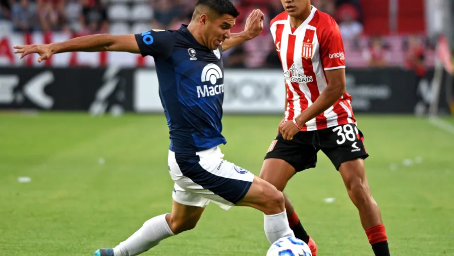 Con protagonismo del VAR, Estudiantes e Independiente Rivadavia quedaron a mano