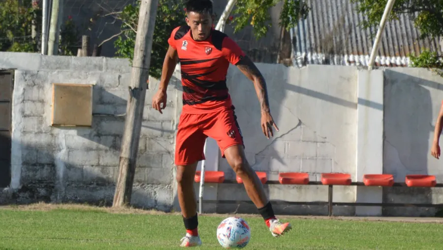 Matías Palavecino se perfila como la novedad de Patronato para recibir a Racing