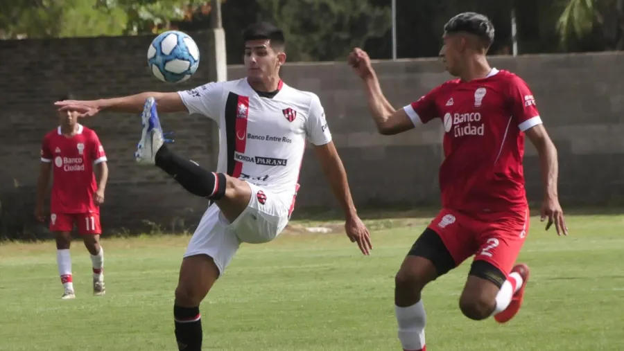 Reserva: con un empate, Patronato sumó por primera vez de local