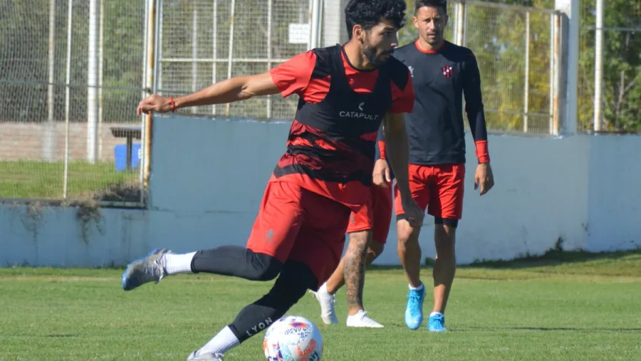 Fútbol: Patronato recuperó siete jugadores para visitar a Vélez Sarsfield Fútbol: Patronato recuperó siete jugadores para visitar a Vélez Sarsfield