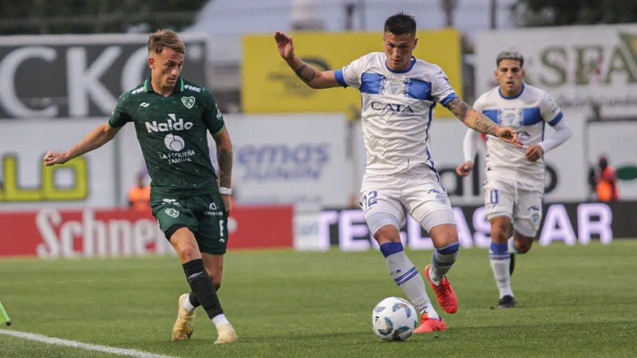 Sin goles, Sarmiento y Godoy Cruz empataron un duelo de opuestos en Junín