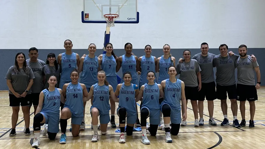 Con la entrerriana Nicole Tapari, Argentina se prepara para el Mundial U19 de Básquet Con la entrerriana Nicole Tapari, Argentina se prepara para el Mundial U19 de Básquet
