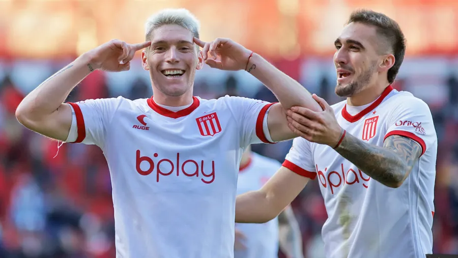 Estudiantes superó a Argentinos en La Paternal y volvió a festejar como visitante Estudiantes superó a Argentinos en La Paternal y volvió a festejar como visitante