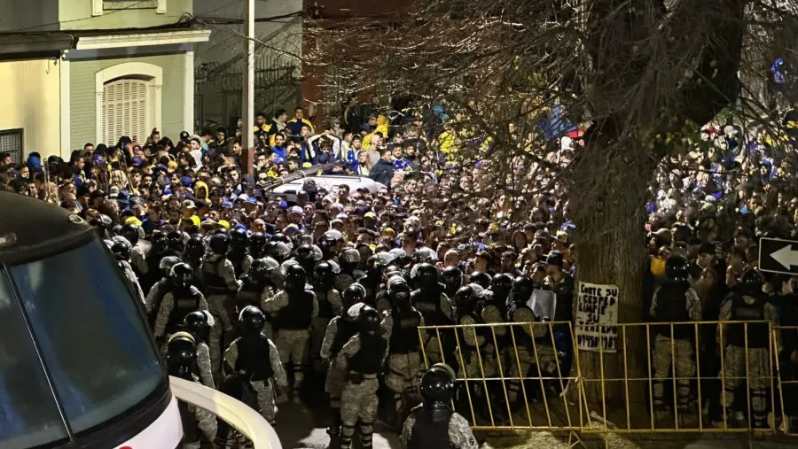 Incidentes empañaron la previa de Nacional-Boca, por la Copa Libertadores