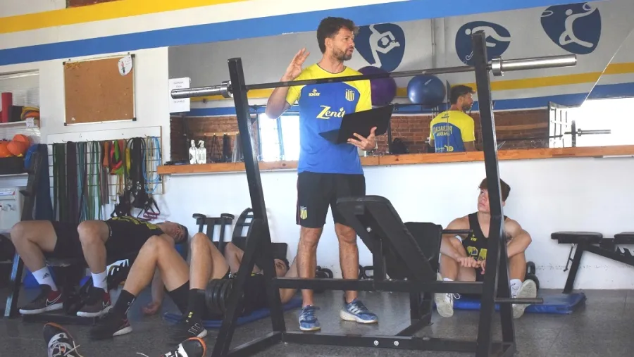 Vóley: Paracao reanudó las prácticas buscando ser un duro anfitrión en el cuarto tour Vóley: Paracao reanudó las prácticas buscando ser un duro anfitrión en el cuarto tour