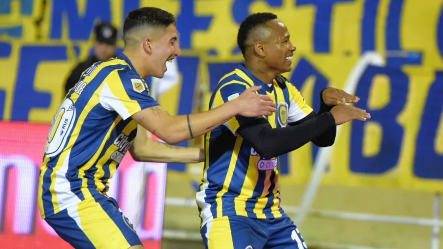 Rosario Central abrió la fecha con un triunfo ante Huracán en el Gigante de Arroyito Rosario Central abrió la fecha con un triunfo ante Huracán en el Gigante de Arroyito