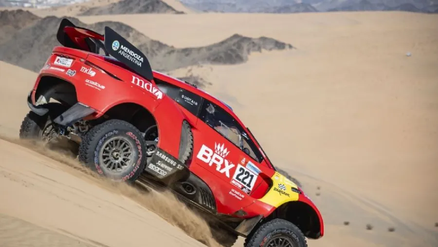 Empieza el 45° Rally Dakar en Arabia Saudita con 18 pilotos argentinos en cinco categorías Empieza el 45° Rally Dakar en Arabia Saudita con 18 pilotos argentinos en cinco categorías