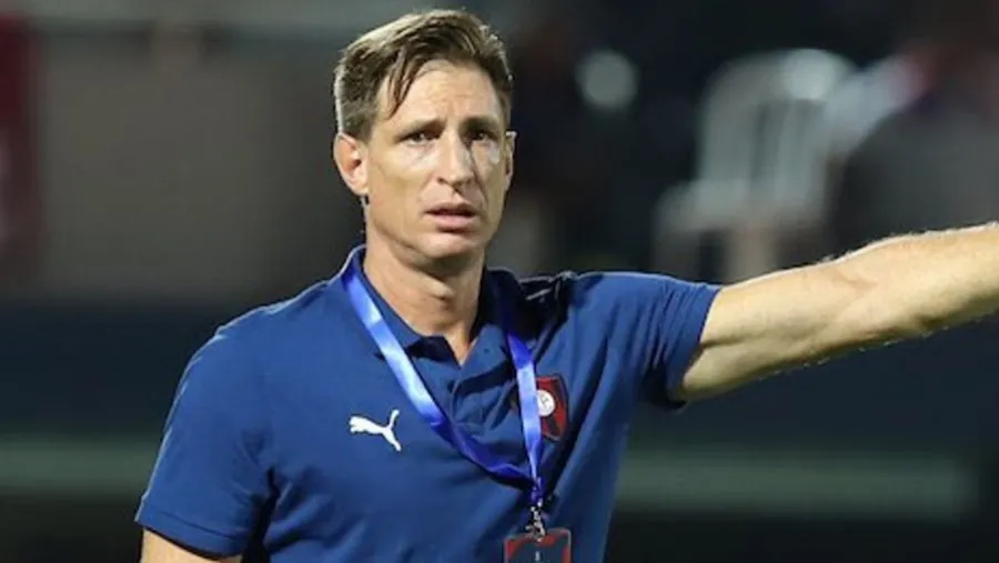 Fútbol: Facundo Sava fue despedido como director técnico de Cerro Porteño