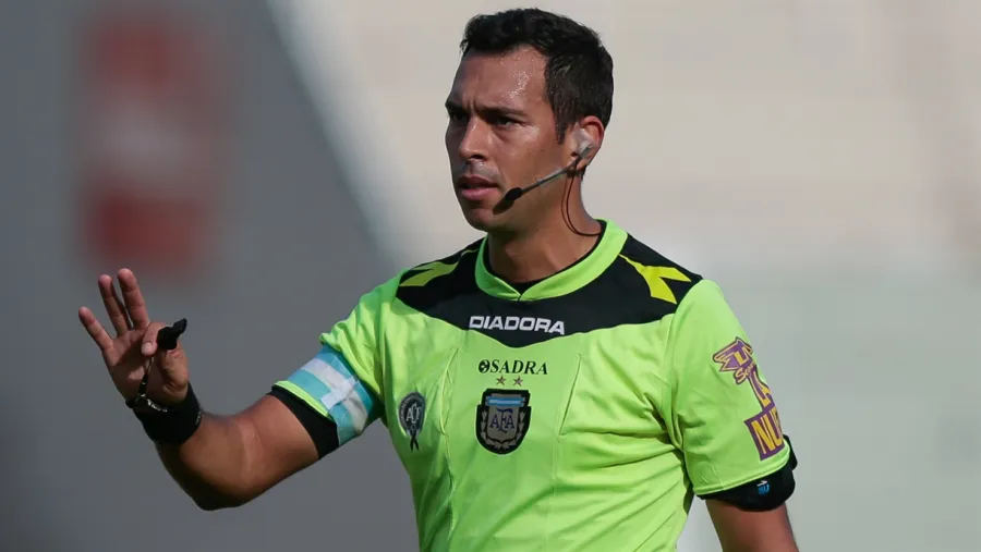 Patronato-Boca, con árbitro confirmado: dirigirá Facundo Tello en el Grella