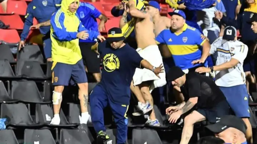 Graves incidentes empañaron el partido de Boca-Gimnasia por Copa Argentina
