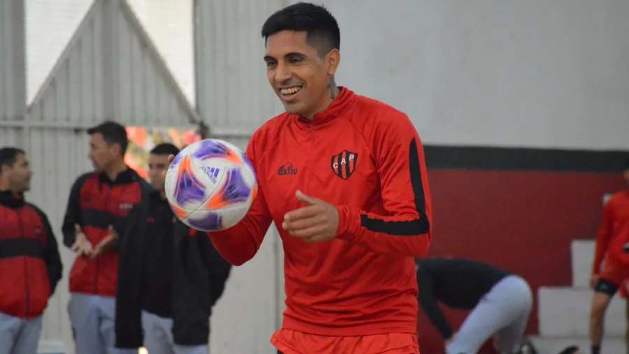 En Patronato asoman tres cambios para recibir a Platense el viernes en el Grella