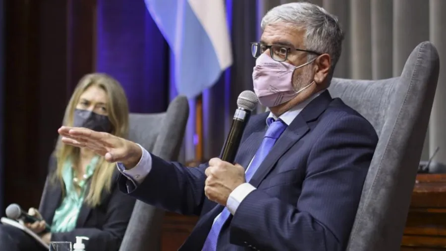 El gobierno congelará el precio de casi 1500 productos a través de una resolución oficial