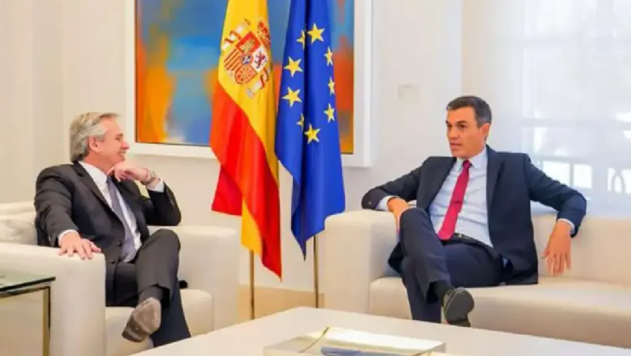 Fernández y Sánchez Fernández y Sánchez