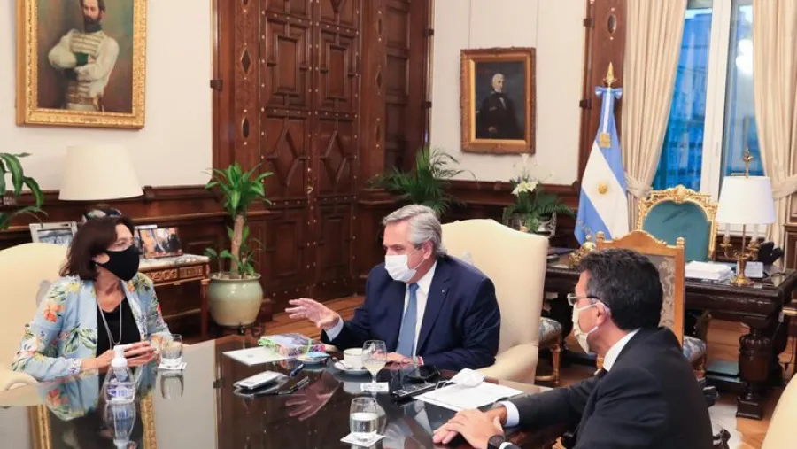 Fernández se reunió con dos entidades que nuclean a jueces de todas las provincias