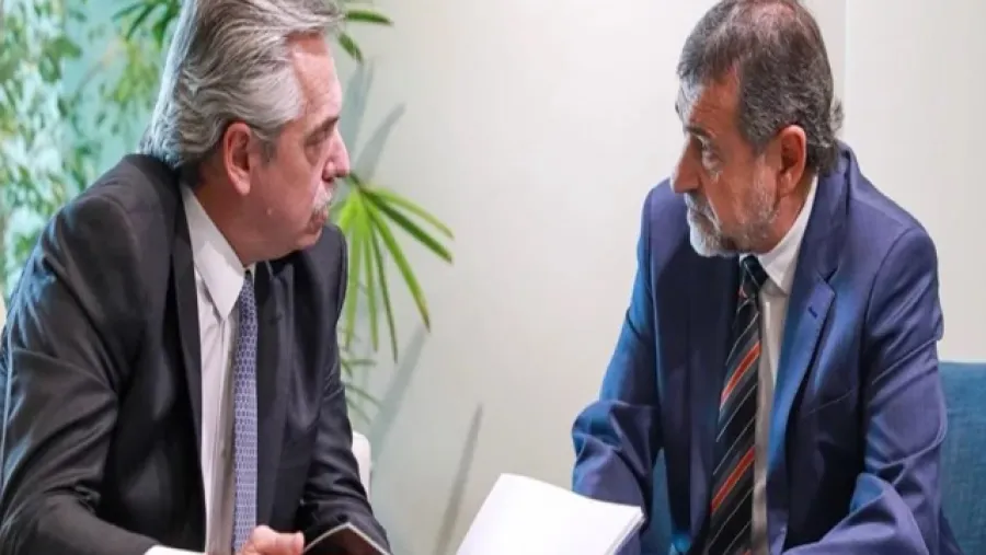 Alberto Fernández con el senador Carlos Caserio Alberto Fernández con el senador Carlos Caserio