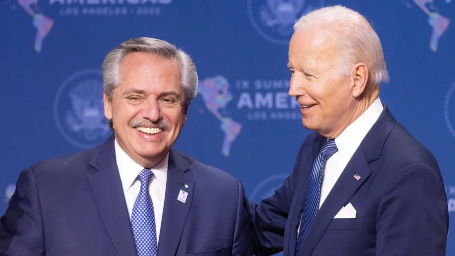 Alberto Fernández y Joe Biden.